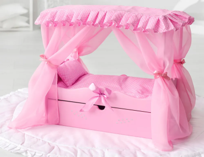 МАНЮНЯ 72219 Кроватка с царским балдахином, постельным бельем, ящиком DIAMOND PRINCES Цвет Розовый от магазина ДЕТКИ