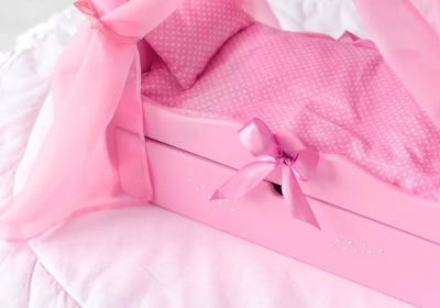 МАНЮНЯ 72219 Кроватка с царским балдахином, постельным бельем, ящиком DIAMOND PRINCES Цвет Розовый от магазина ДЕТКИ